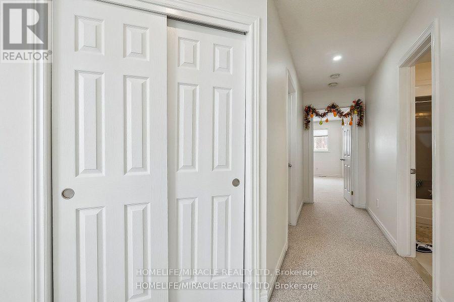 50 Raspberry Trail, Thorold, Ontario  L2V 5E3 - Photo 13 - X12207111