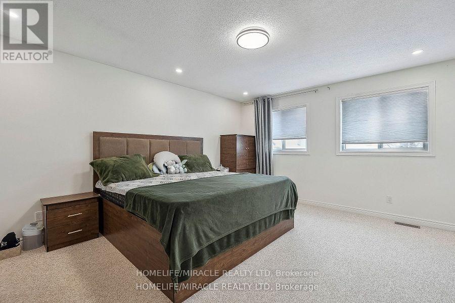 50 Raspberry Trail, Thorold, Ontario  L2V 5E3 - Photo 14 - X12207111
