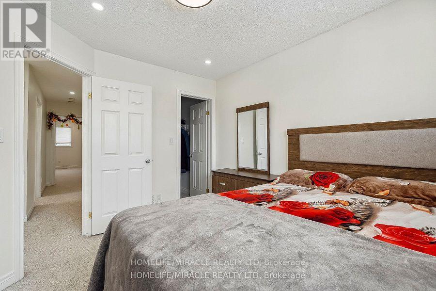 50 Raspberry Trail, Thorold, Ontario  L2V 5E3 - Photo 19 - X12207111