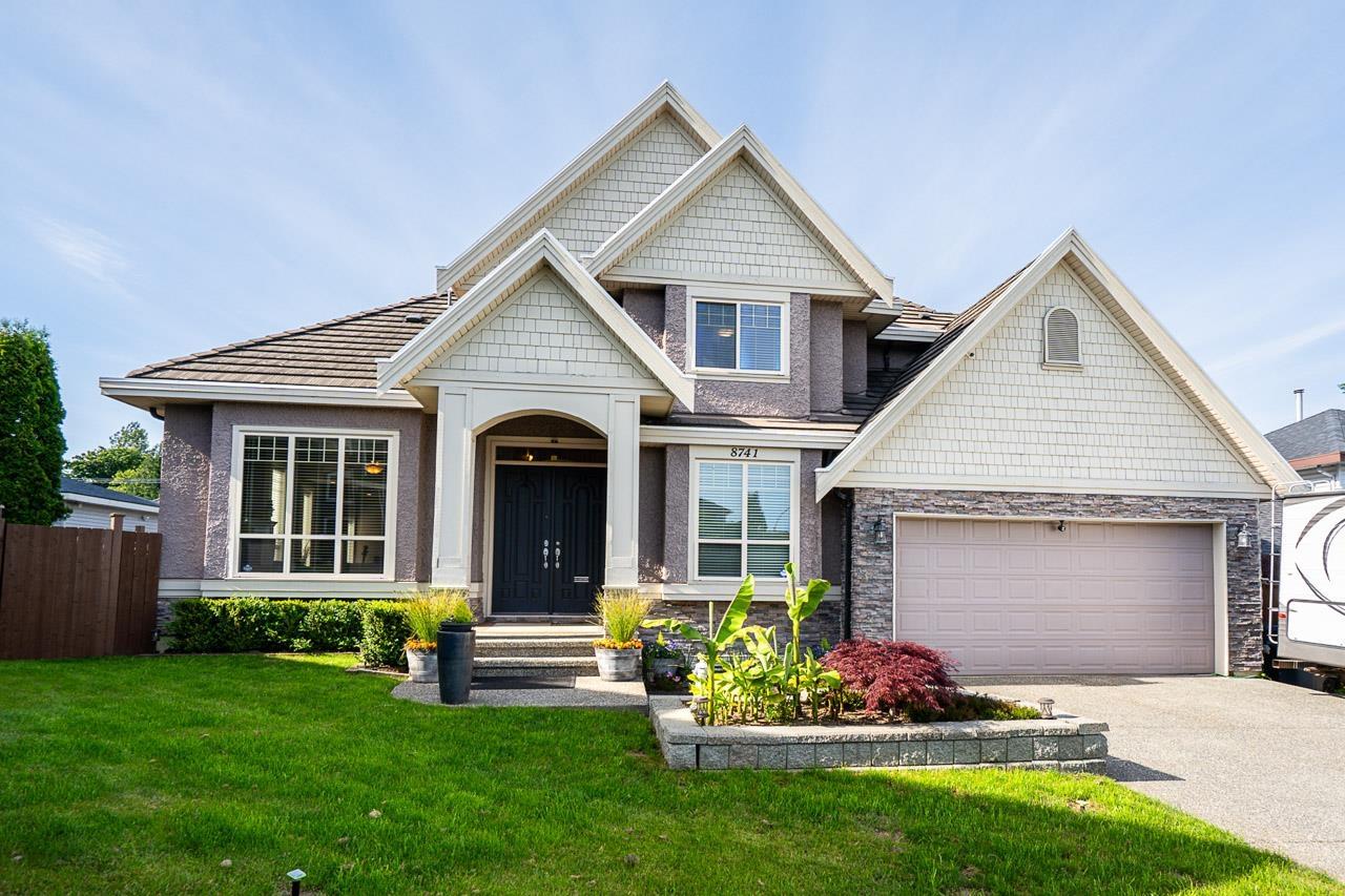8741 163a Street, Surrey, British Columbia  V4N 1C3 - Photo 1 - R3012459