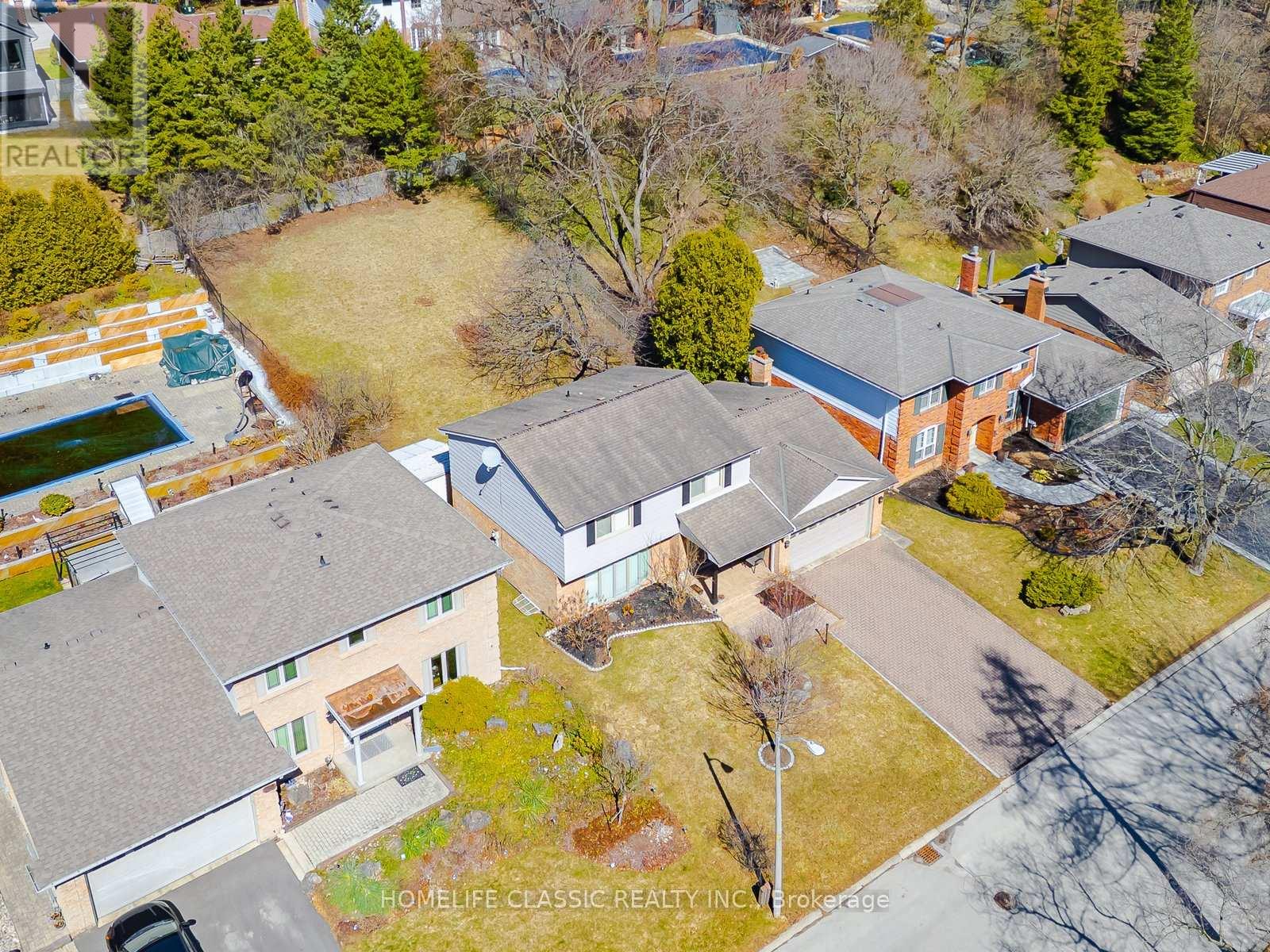 62 Terrace Drive, Hamilton, Ontario  L9H 3X2 - Photo 38 - X12202140