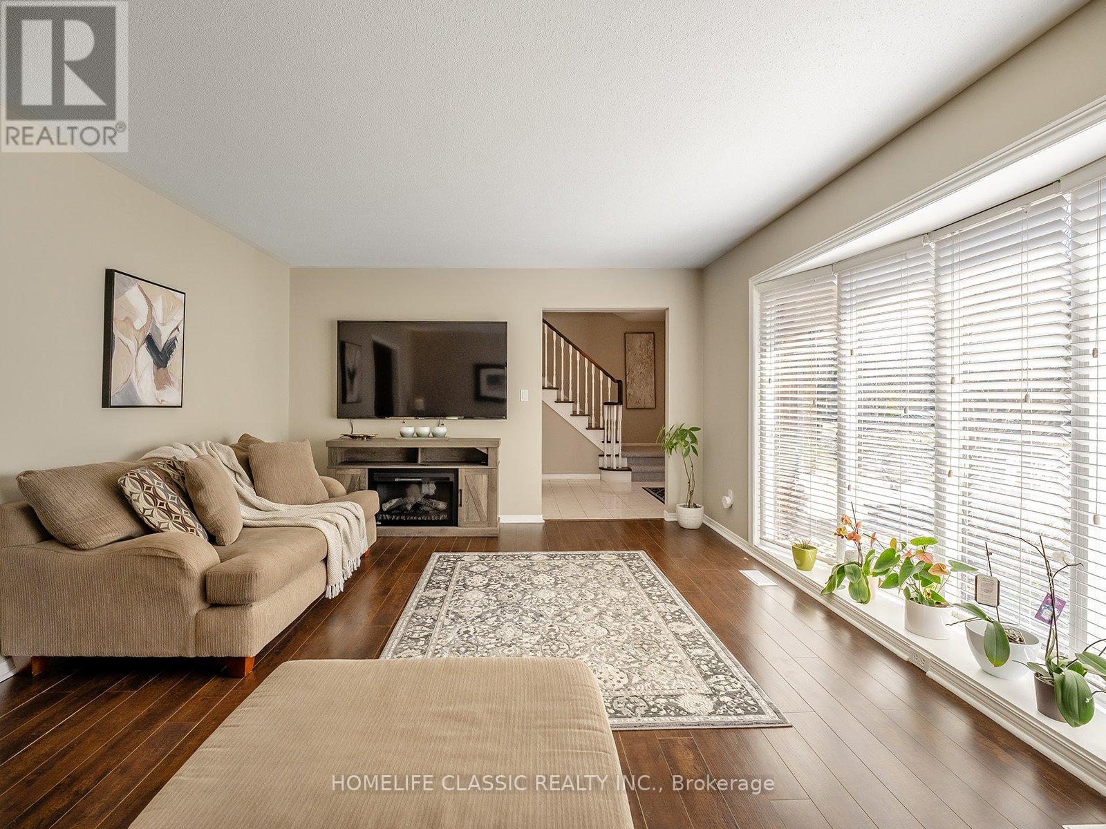62 Terrace Drive, Hamilton, Ontario  L9H 3X2 - Photo 9 - X12202140