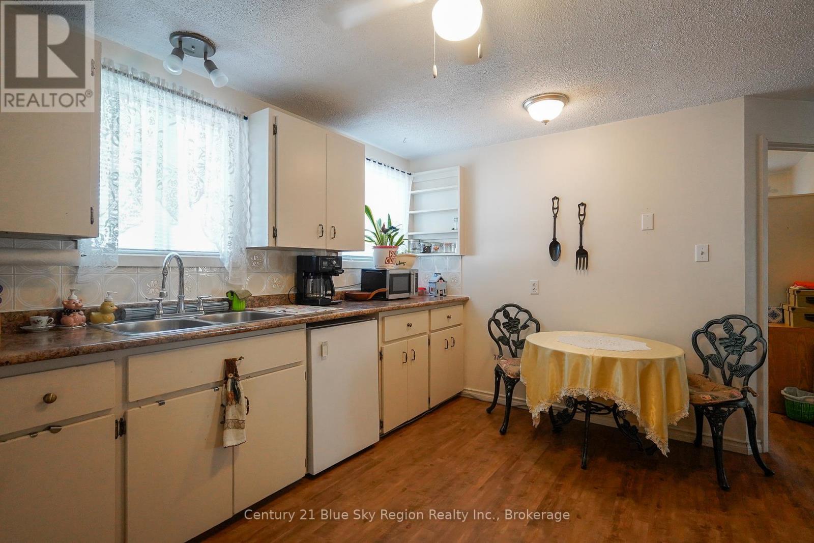 5 Main Street S, Callander, Ontario  P0H 1H0 - Photo 38 - X12207168