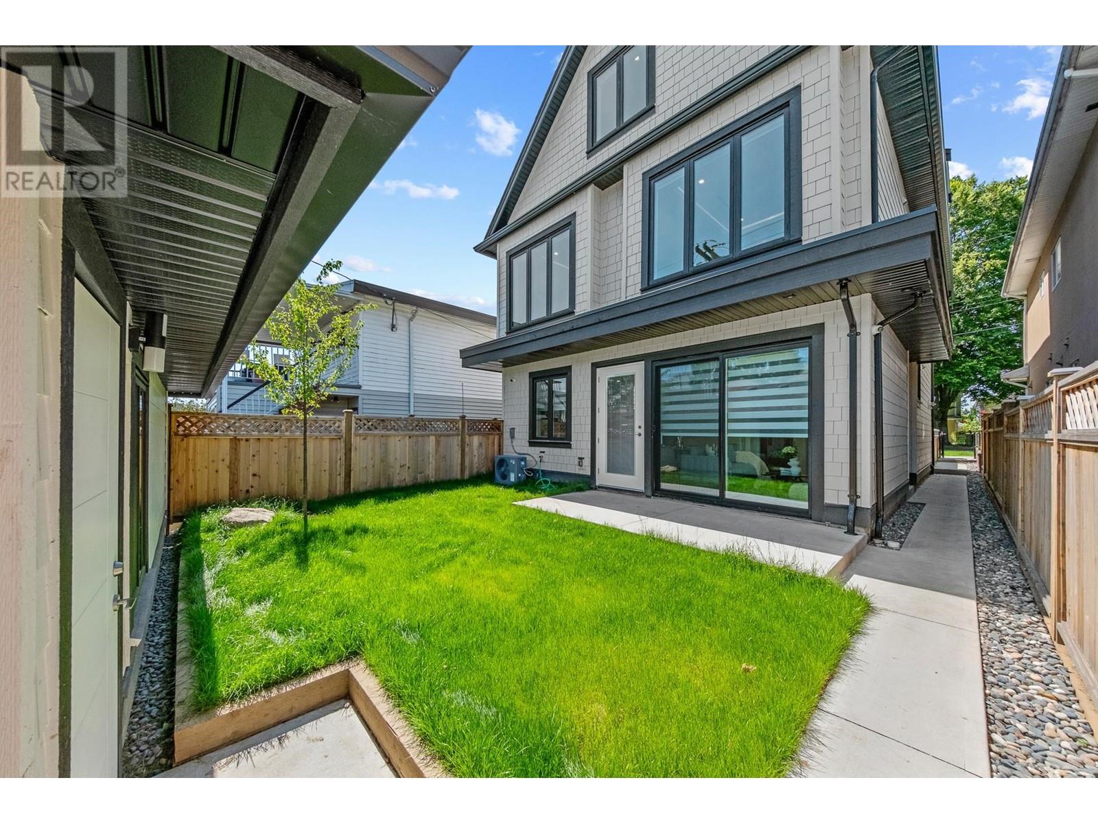 2 4650 Gothard Street, Vancouver, British Columbia  V5R 3K7 - Photo 3 - R3012829