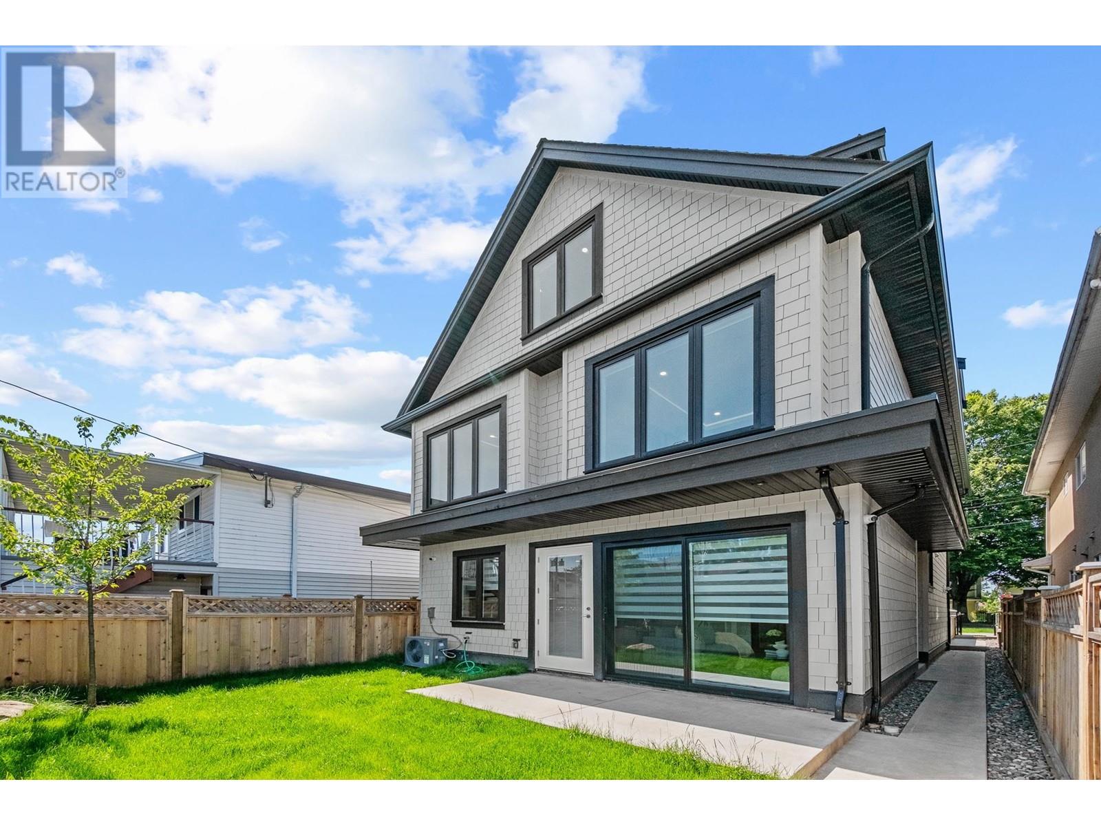 2 4650 Gothard Street, Vancouver, British Columbia  V5R 3K7 - Photo 2 - R3012829