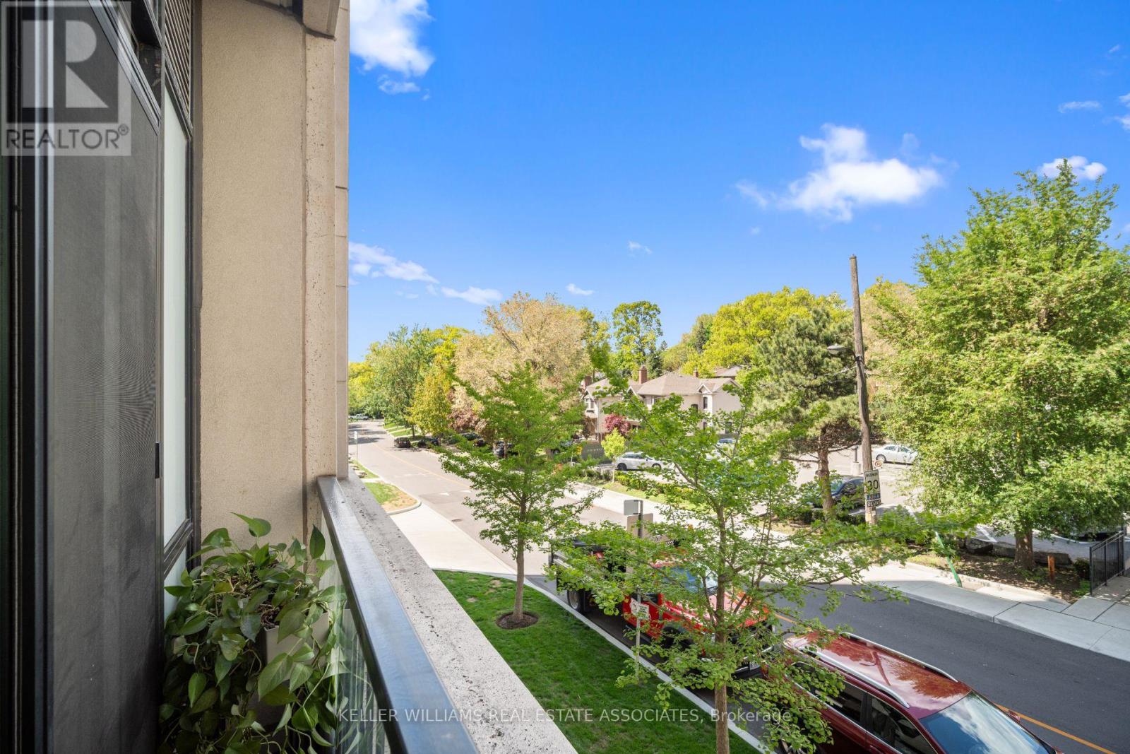 103 - 2 Old Mill Drive, Toronto, Ontario  M6S 0A1 - Photo 20 - W12178725