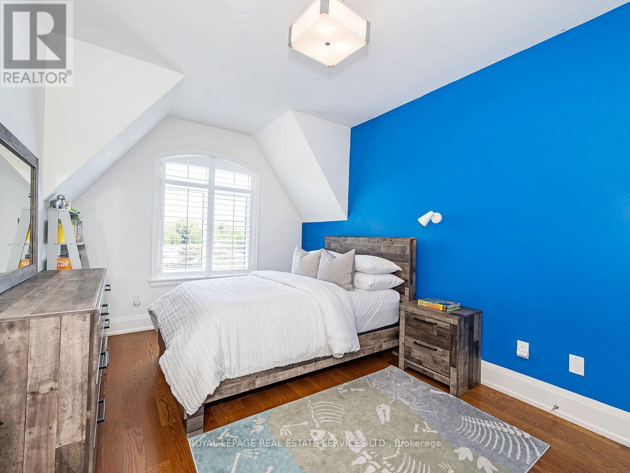 22 Portland Street, Toronto, Ontario  M8Y 1A5 - Photo 28 - W12188069