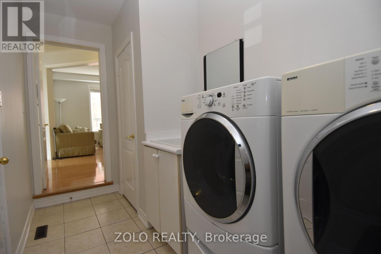 22 Showboat Crescent, Brampton, Ontario  L6V 4R5 - Photo 23 - W12205771