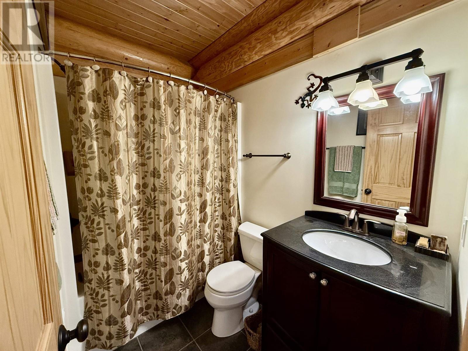 4015 Ruth Lake Road, Forest Grove, British Columbia  V0K 1M0 - Photo 14 - R3012692