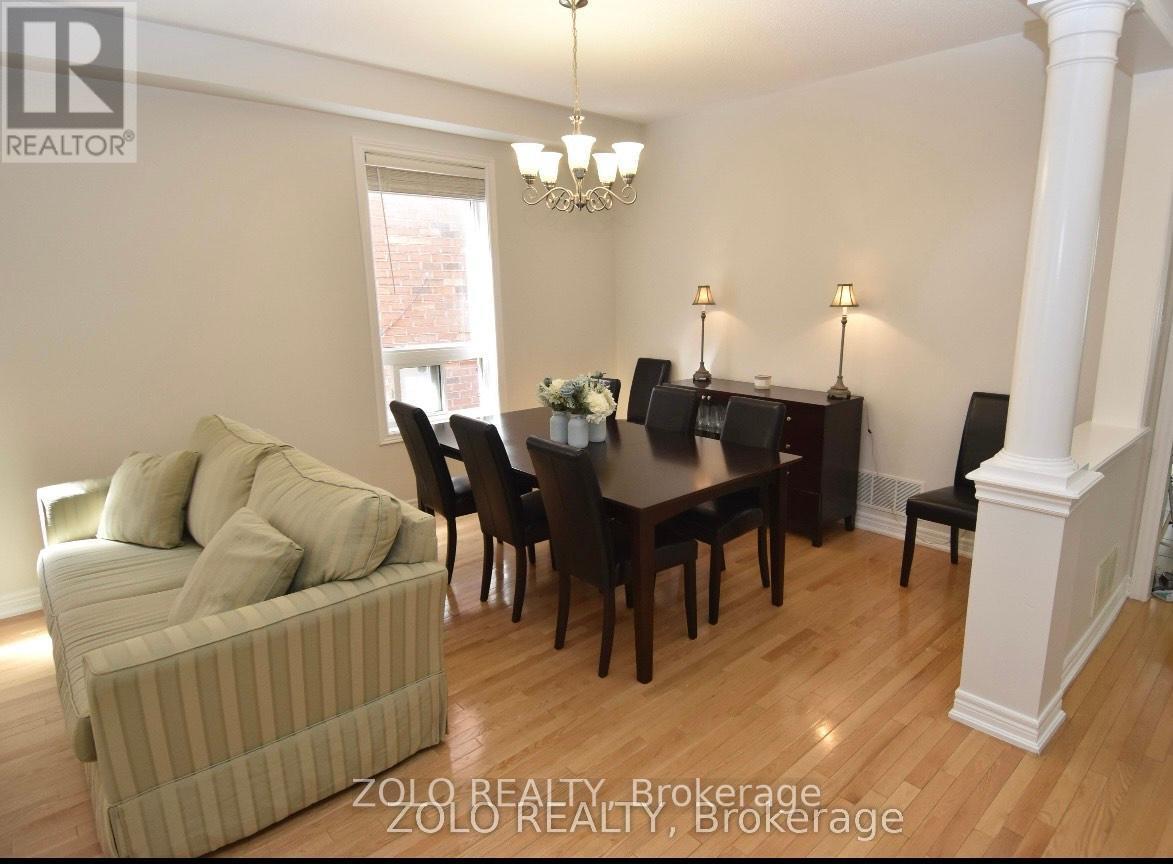 22 Showboat Crescent, Brampton, Ontario  L6V 4R5 - Photo 8 - W12205771