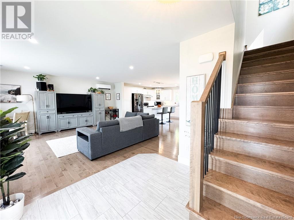 Property at 83 Satara Drive image 2