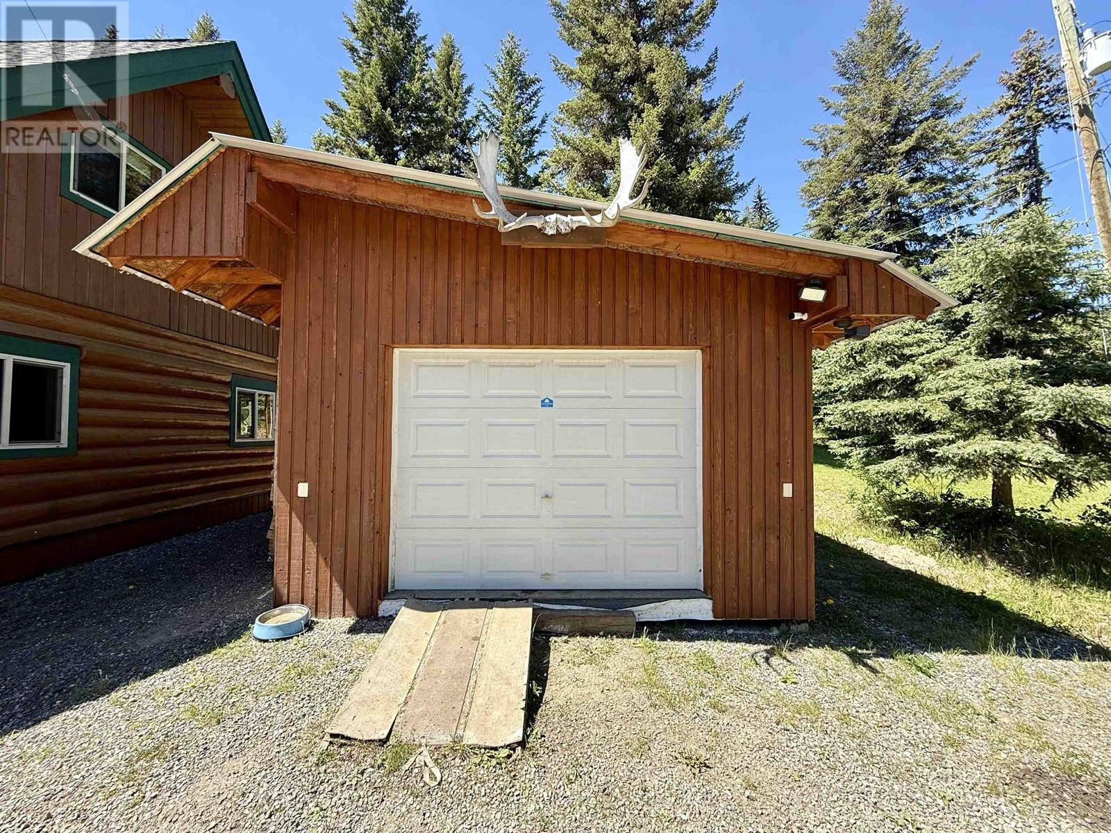 4015 Ruth Lake Road, Forest Grove, British Columbia  V0K 1M0 - Photo 23 - R3012692