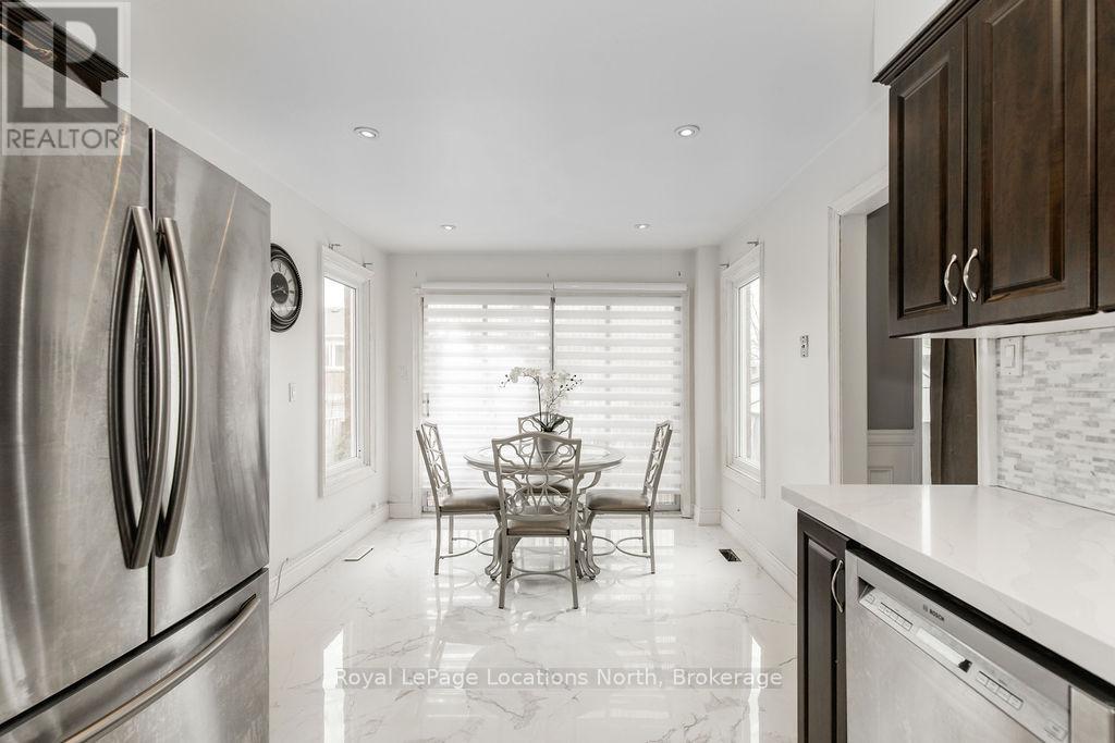 120 Candy Crescent, Brampton, Ontario  L6X 3T5 - Photo 8 - W12150969