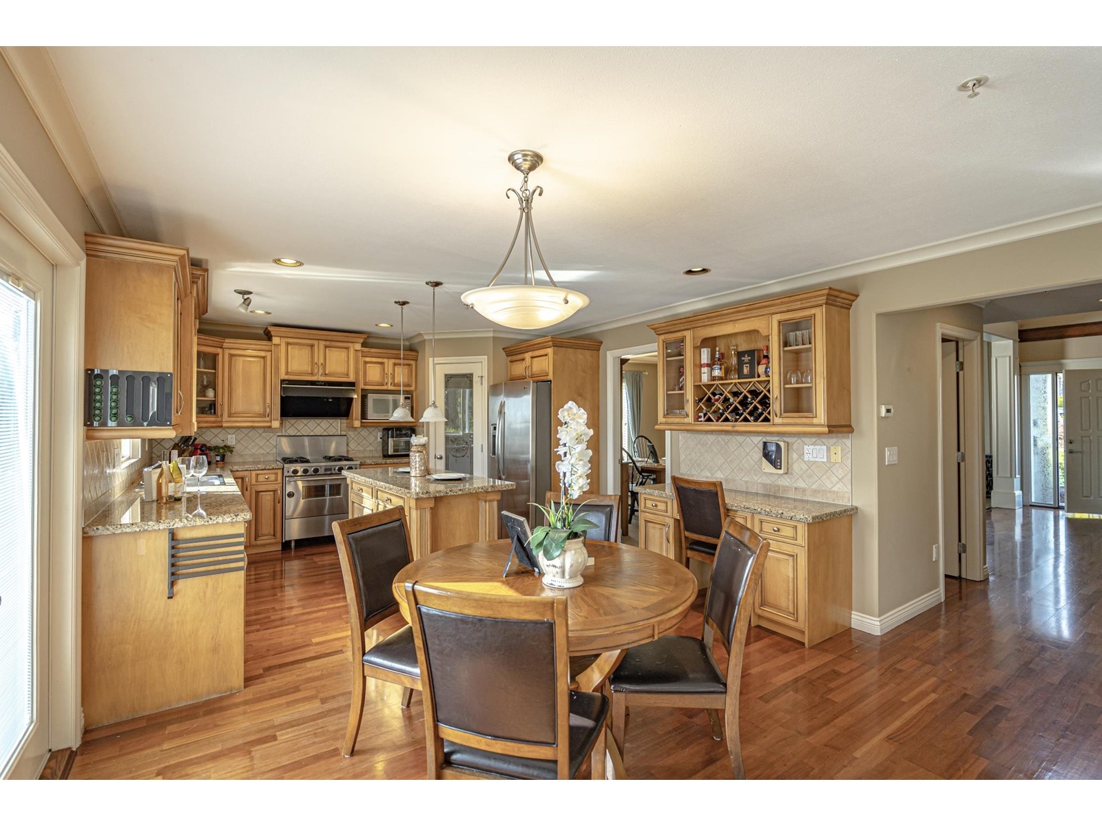 1368 Kent Street, White Rock, British Columbia  V4B 4T7 - Photo 13 - R3012913
