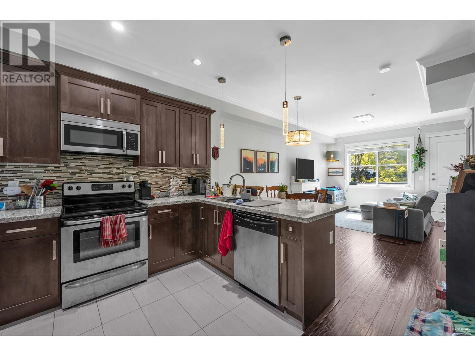209 7159 Stride Avenue, Burnaby, British Columbia  V3N 1T8 - Photo 6 - R3012687