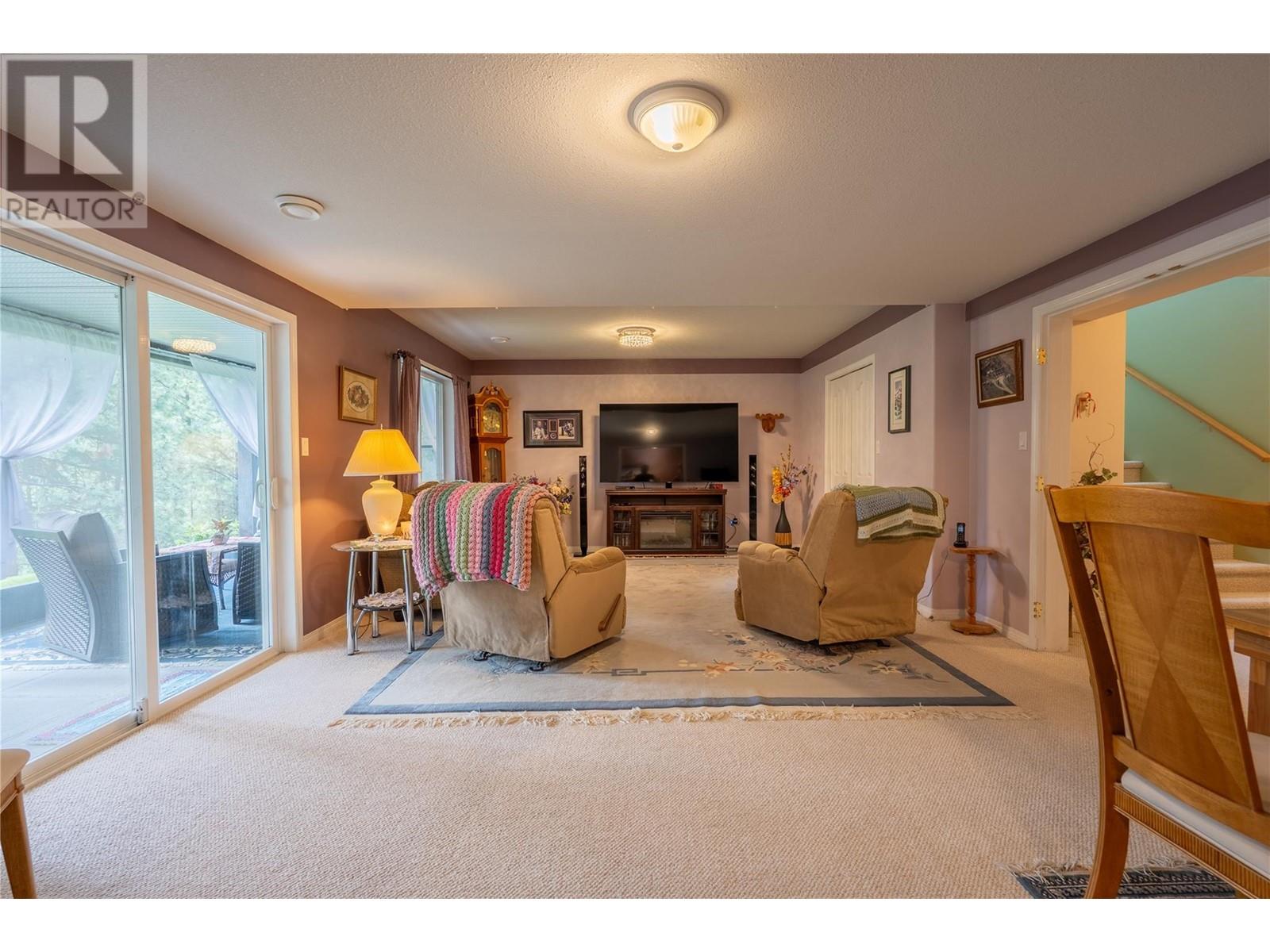 2705 Placer Place, Grand Forks, British Columbia  V0H 1H2 - Photo 24 - 10351309