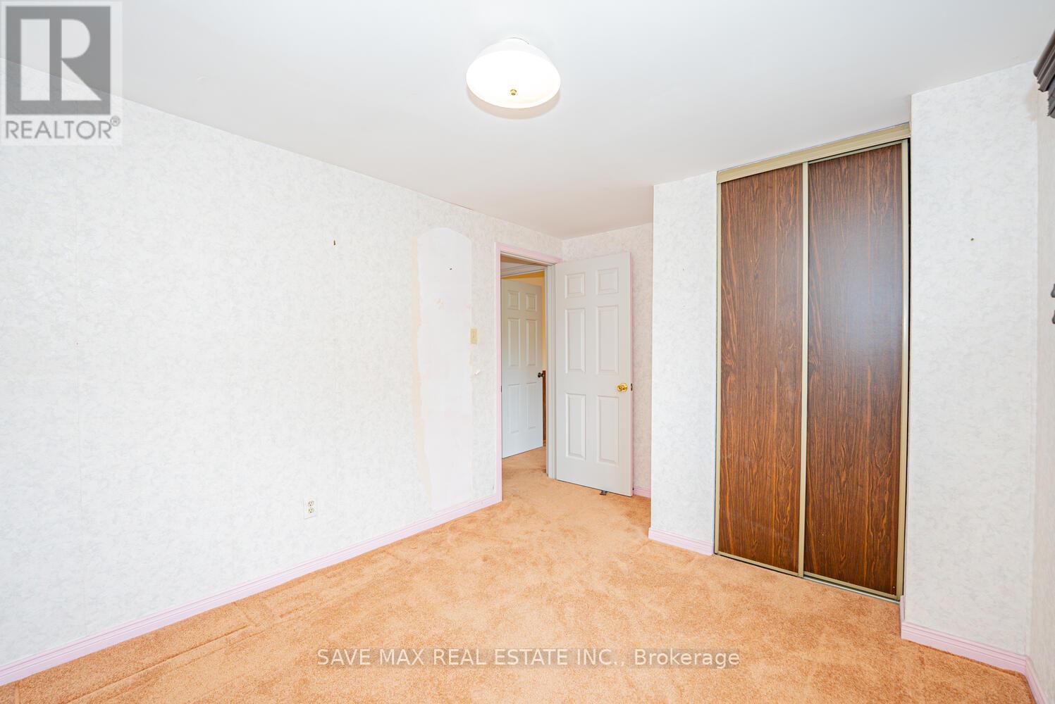 40 Omega Square, Brampton, Ontario  L6Z 1K5 - Photo 24 - W12201320