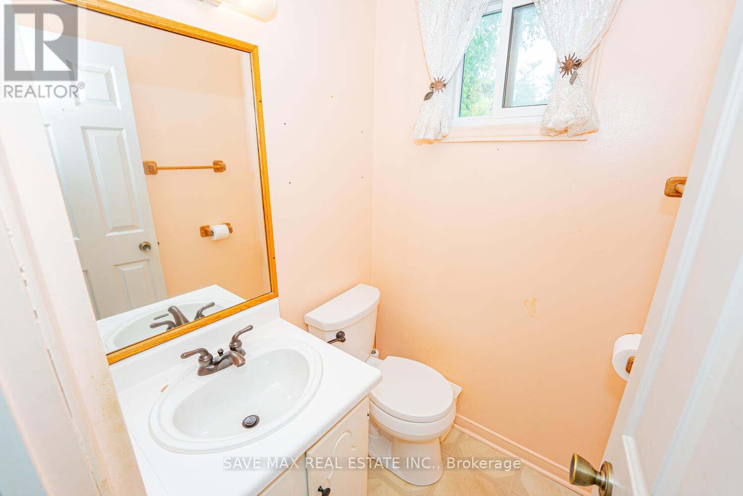 40 Omega Square, Brampton, Ontario  L6Z 1K5 - Photo 13 - W12201320