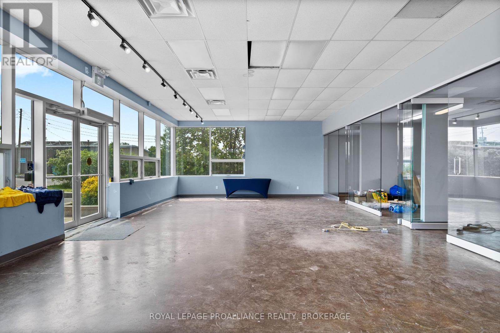 1033 John Counter Boulevard, Kingston (East Of Sir John A. Blvd), Ontario  K7K 6C7 - Photo 6 - X12207302