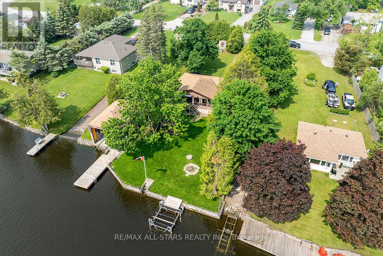 38 Riverside Drive, Kawartha Lakes, Ontario  K9V 0H6 - Photo 1 - X12207236