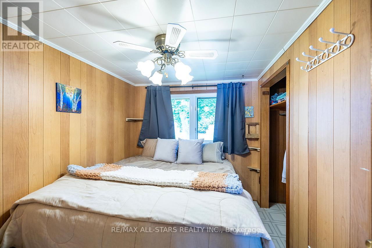 38 Riverside Drive, Kawartha Lakes, Ontario  K9V 0H6 - Photo 14 - X12207236