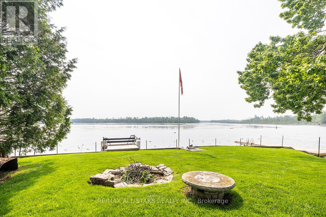 38 Riverside Drive, Kawartha Lakes, Ontario  K9V 0H6 - Photo 24 - X12207236