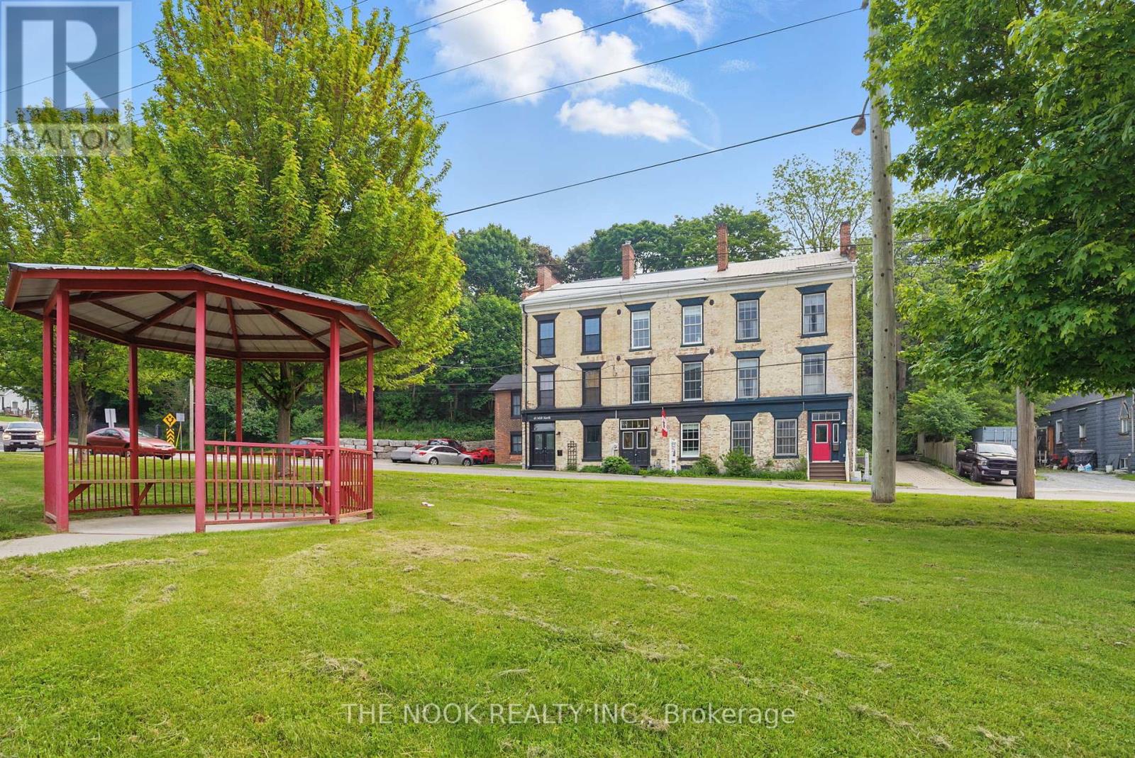 39 Mill Street N, Port Hope, Ontario  L1A 2T1 - Photo 2 - X12207316