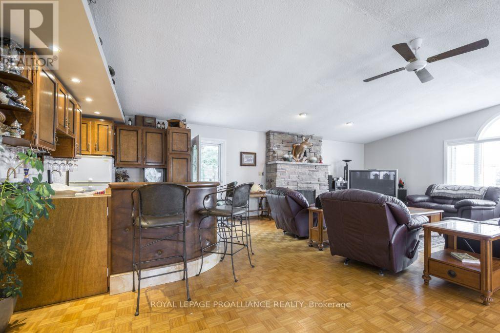 11438c Loyalist Parkway N, Prince Edward County (North Marysburg Ward), Ontario  K0K 2T0 - Photo 8 - X12207322