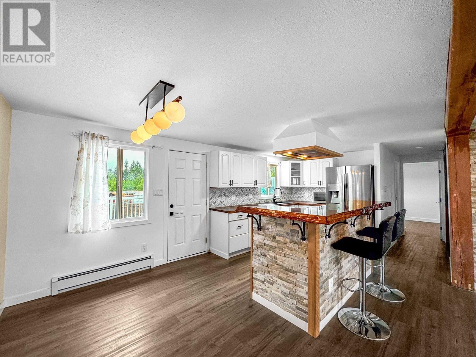 107 Carlson Street, Kitimat, British Columbia  V8C 1A9 - Photo 5 - R3012540