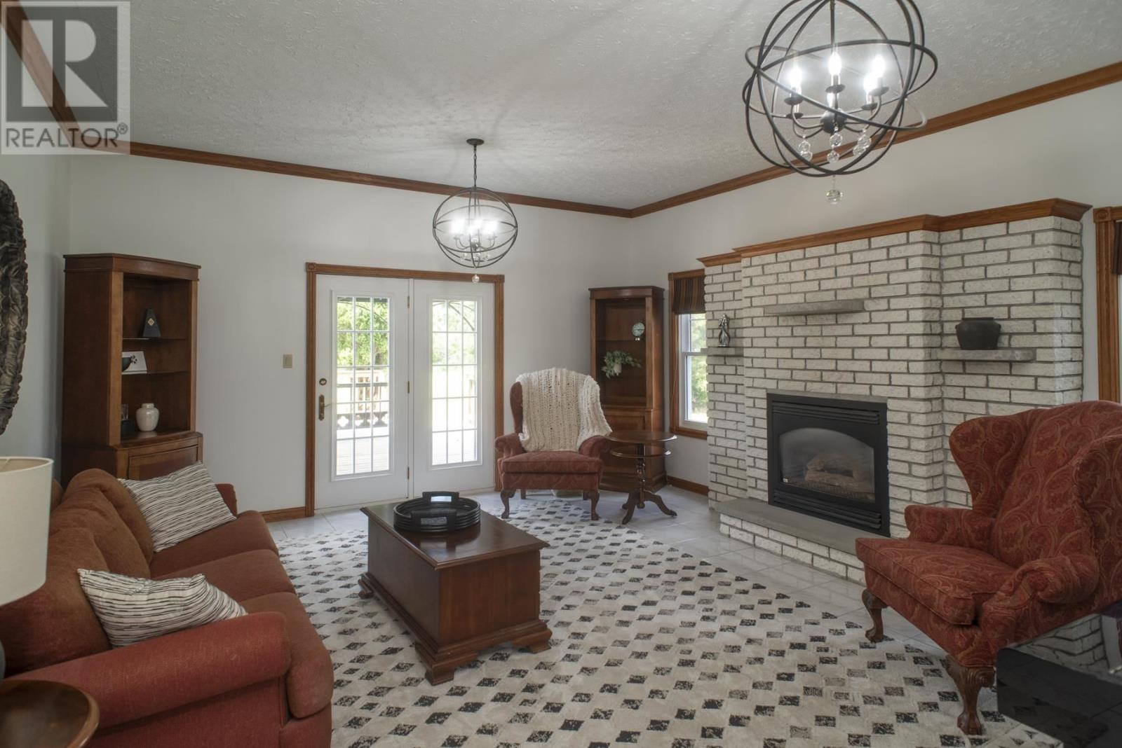 313 Cadillac Cir, Thunder Bay, Ontario  P7G 2E3 - Photo 18 - TB251499