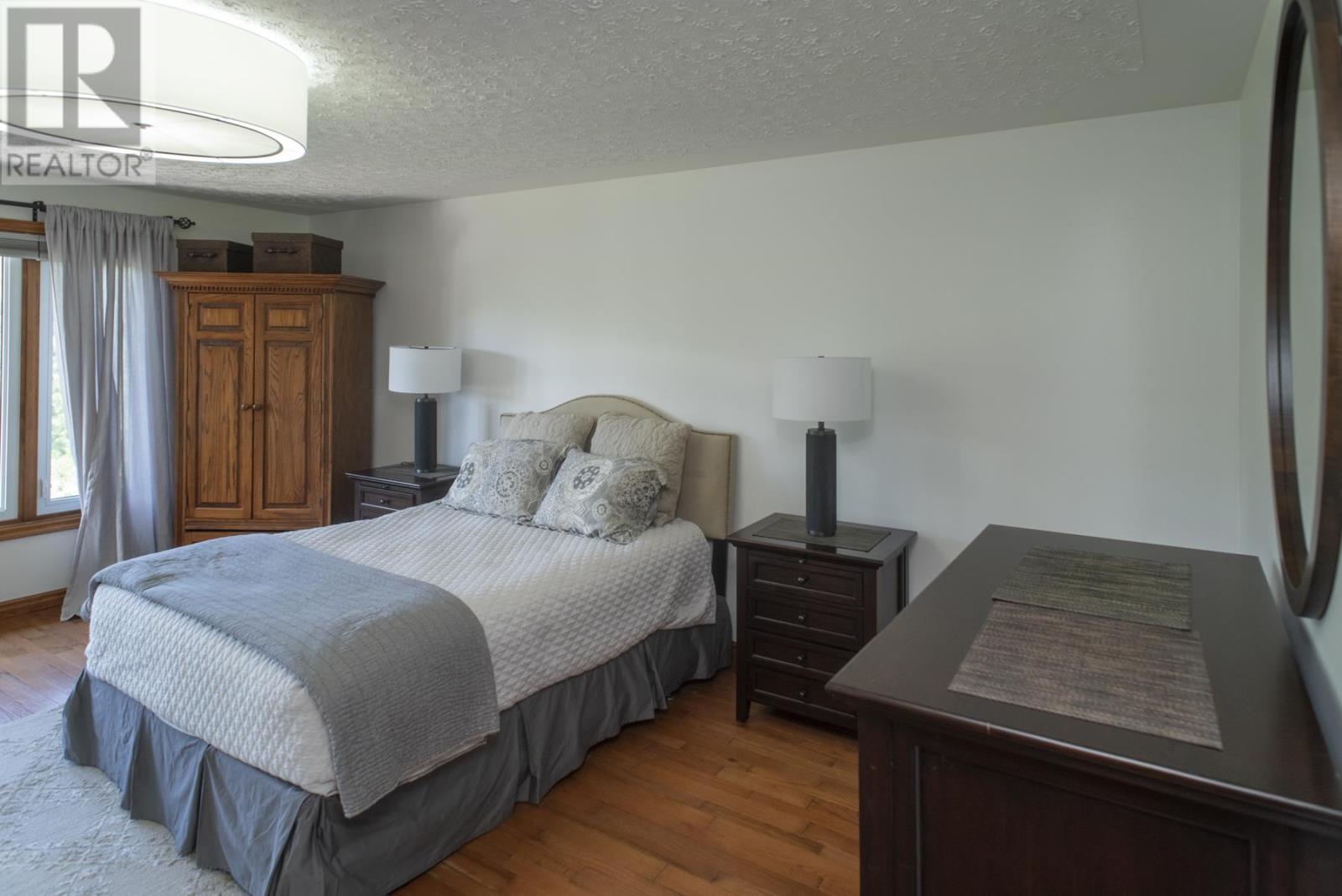 313 Cadillac Cir, Thunder Bay, Ontario  P7G 2E3 - Photo 27 - TB251499