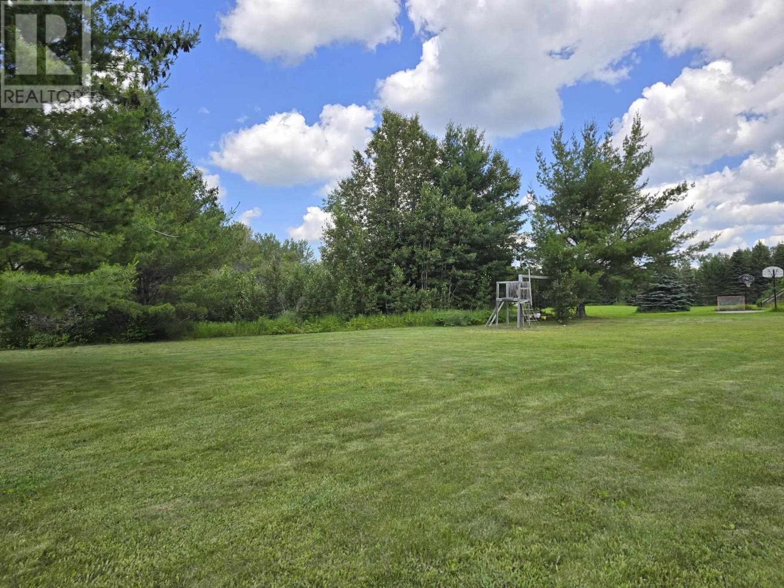 313 Cadillac Cir, Thunder Bay, Ontario  P7G 2E3 - Photo 41 - TB251499