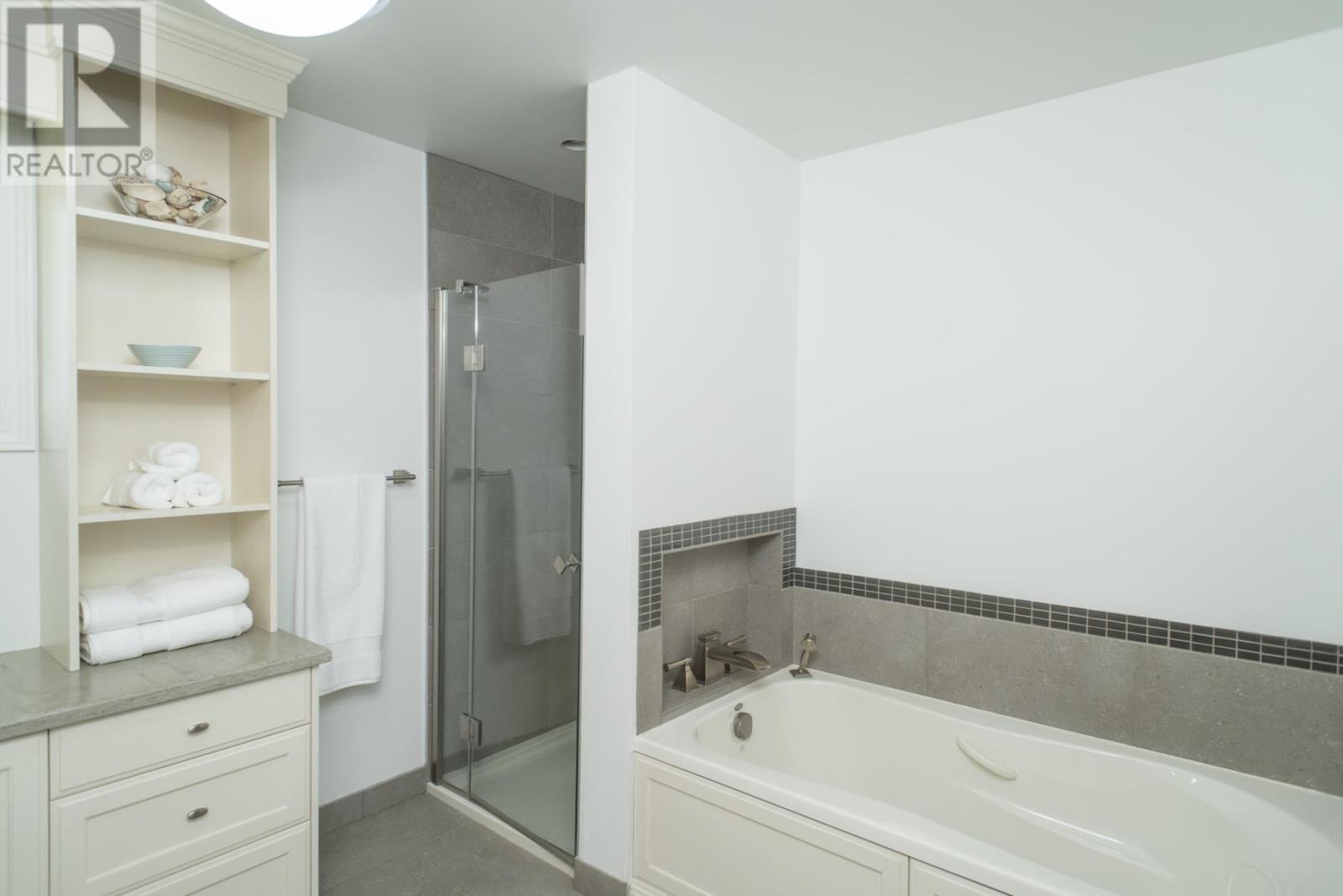 313 Cadillac Cir, Thunder Bay, Ontario  P7G 2E3 - Photo 26 - TB251499