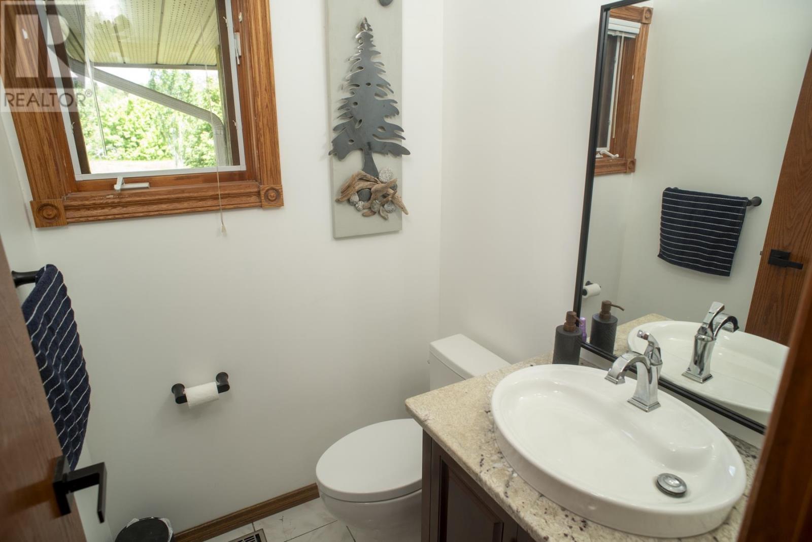 313 Cadillac Cir, Thunder Bay, Ontario  P7G 2E3 - Photo 20 - TB251499