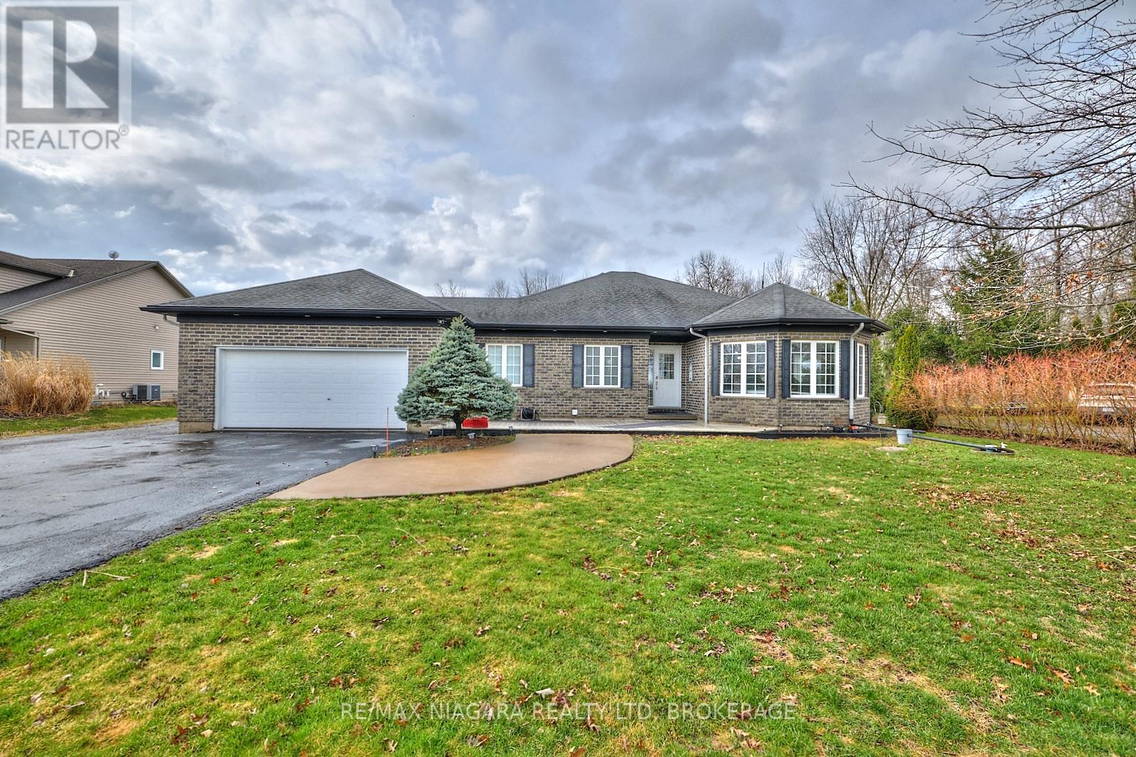 637 CARL ROAD, welland (cooks mills), Ontario