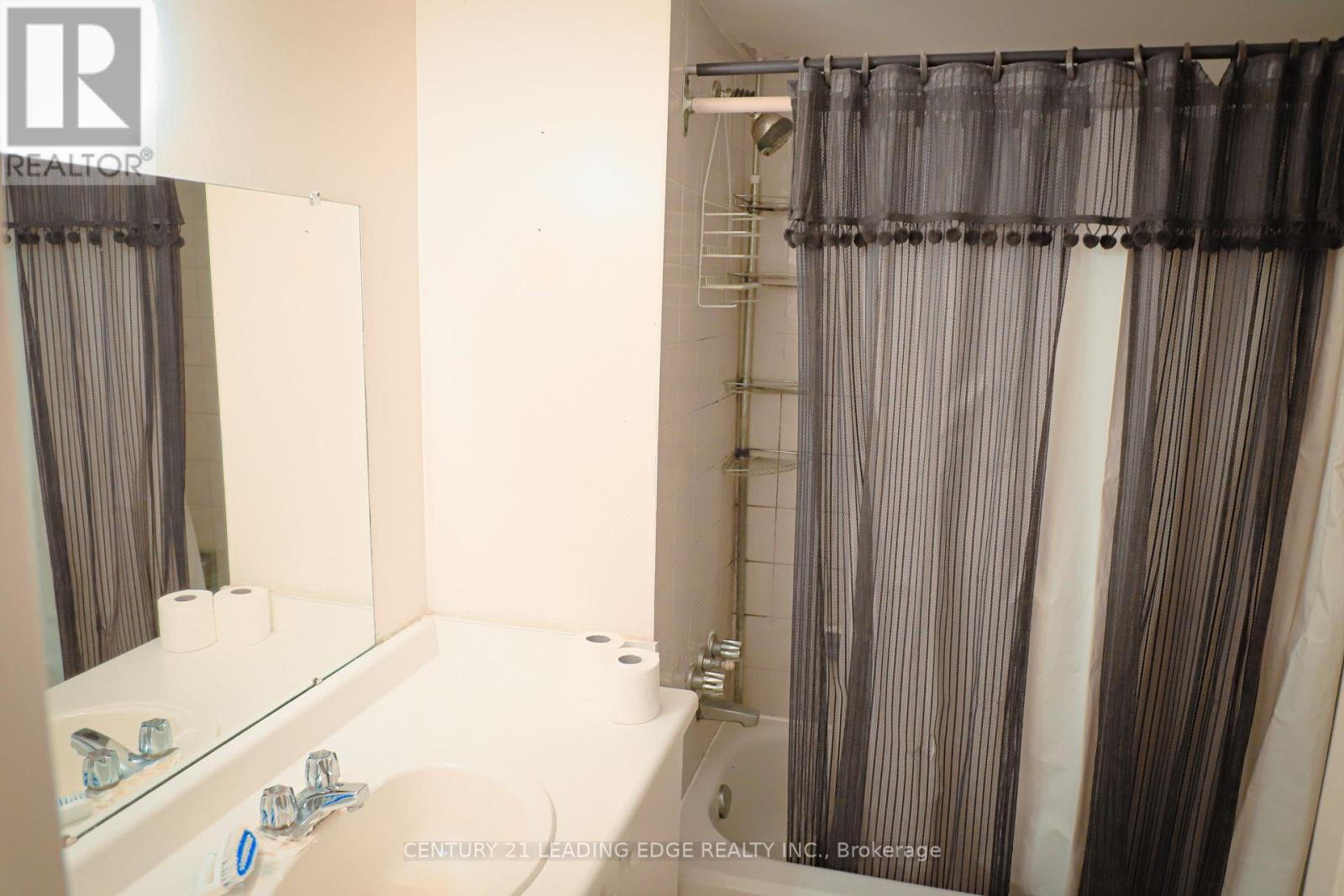 Th9 - 1031 Midland Avenue, Toronto, Ontario  M1K 4G7 - Photo 15 - E12206517