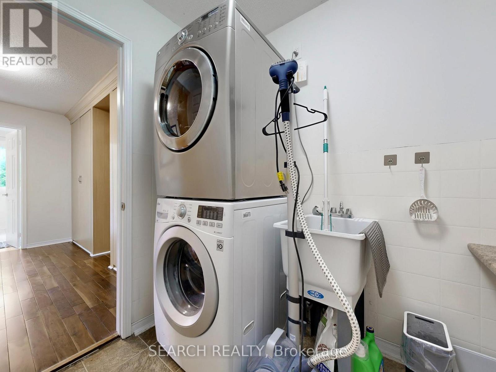 2 Angus Drive, Ajax, Ontario  L1S 5B7 - Photo 23 - E12206445