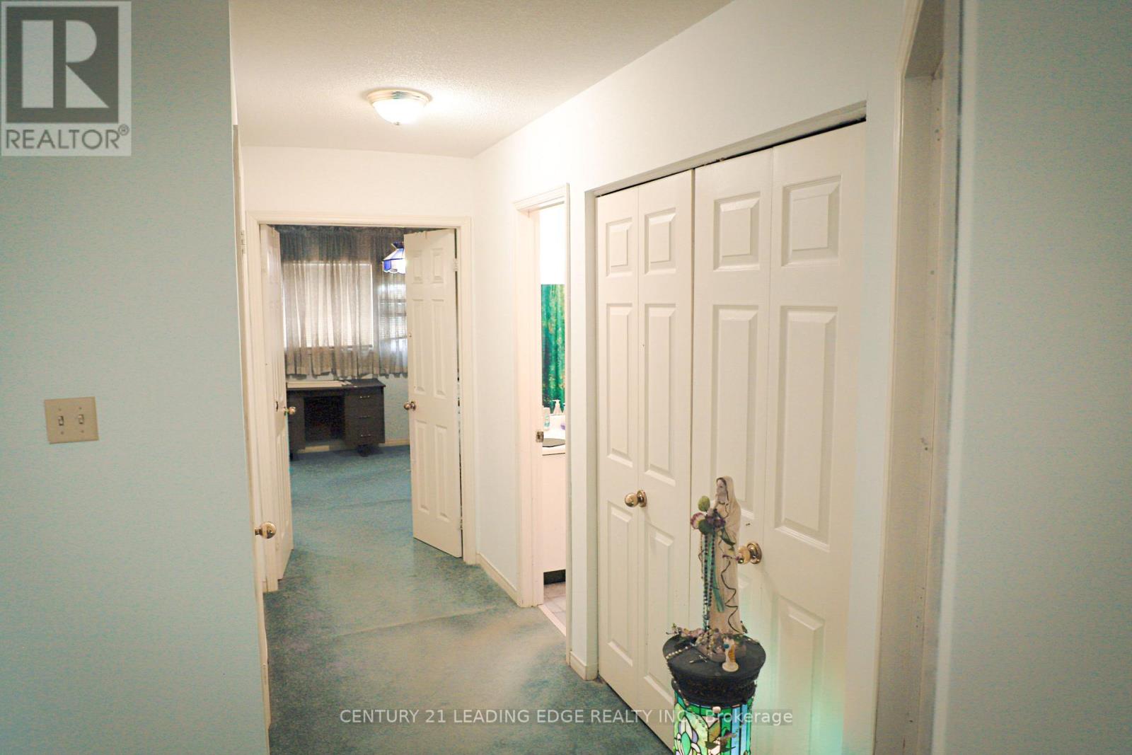 Th9 - 1031 Midland Avenue, Toronto (Eglinton East), Ontario  M1K 4G7 - Photo 10 - E12206517