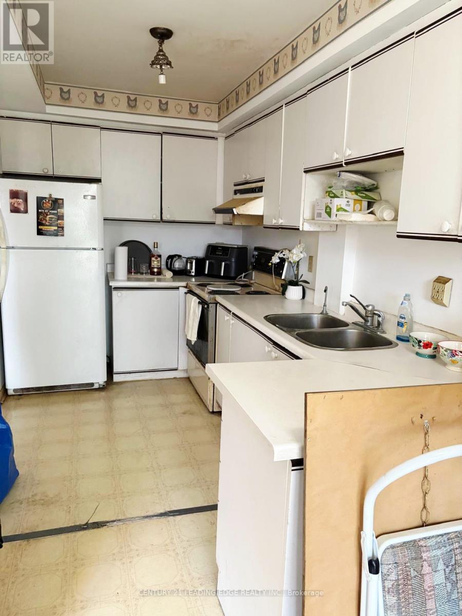Th9 - 1031 Midland Avenue, Toronto (Eglinton East), Ontario  M1K 4G7 - Photo 8 - E12206517