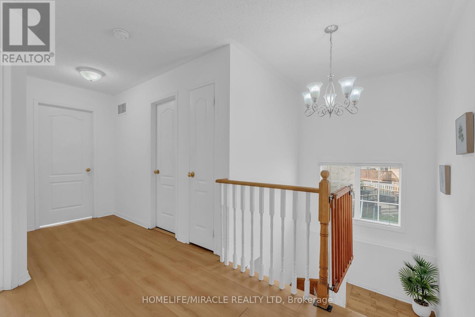 56 Viceroy Crescent, Brampton, Ontario  L7A 1V7 - Photo 16 - W12204092