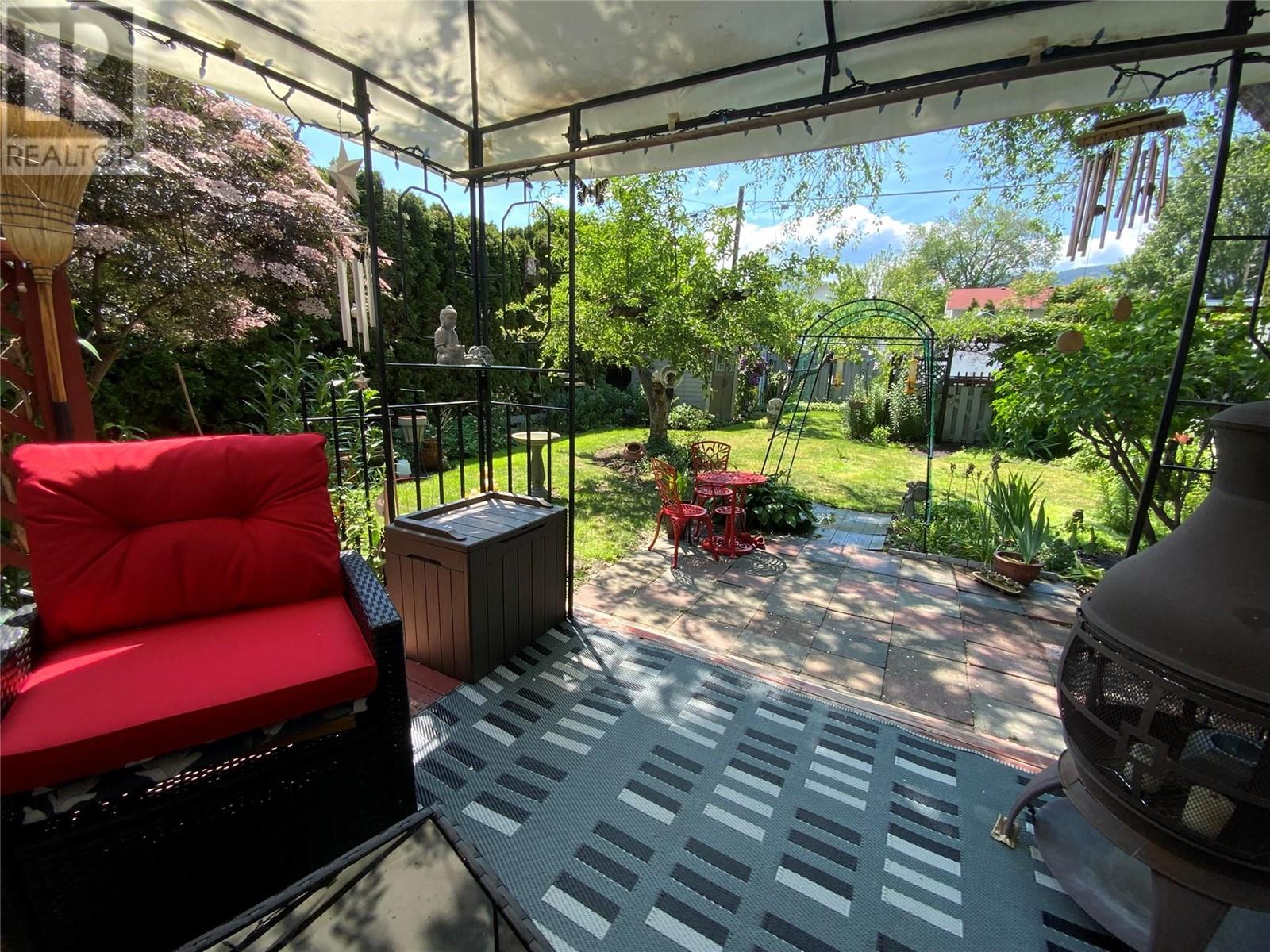 207 Maple Street, Penticton, British Columbia  V2A 5V6 - Photo 9 - 10351435