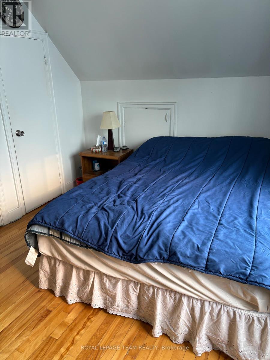 1123 Secord Avenue, Ottawa, Ontario  K1H 8C9 - Photo 17 - X12204217