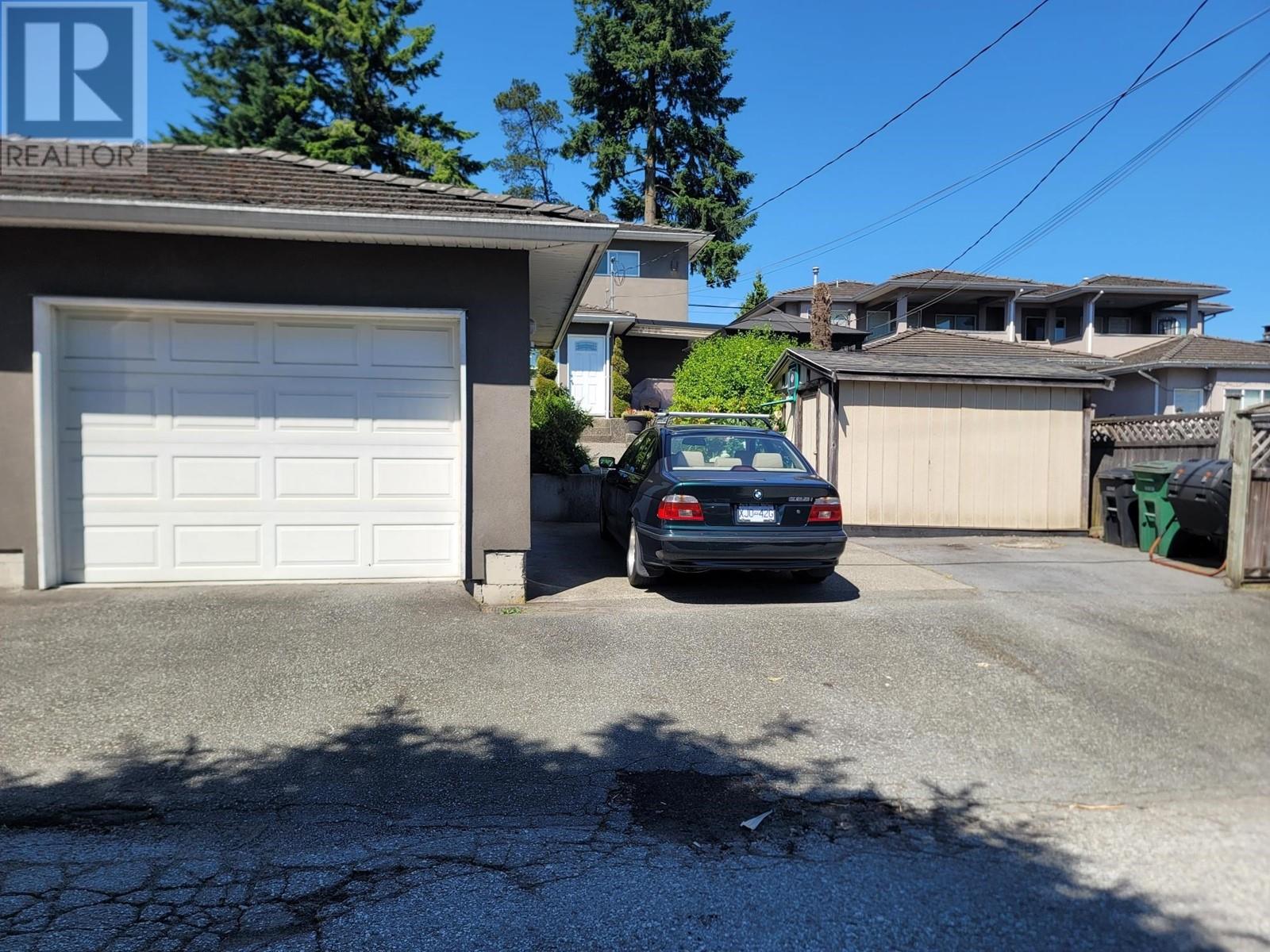 3330 Douglas Road, Burnaby, British Columbia  V5G 3N9 - Photo 31 - R3010191