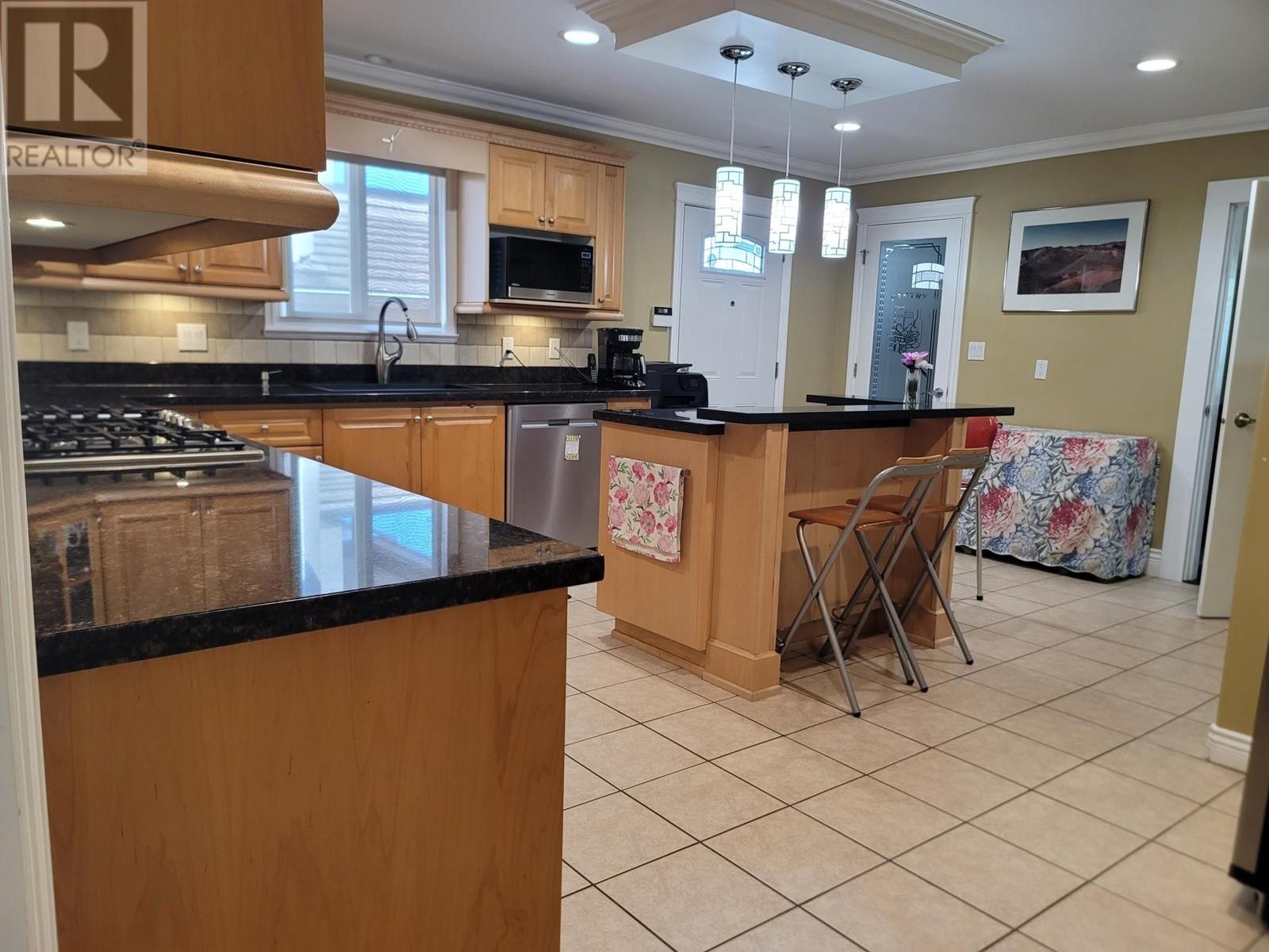 3330 Douglas Road, Burnaby, British Columbia  V5G 3N9 - Photo 12 - R3010191