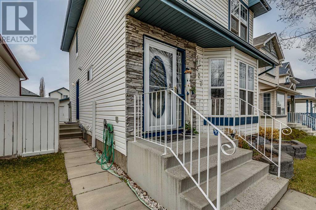 Property at 327 Arbour Grove Close NW image 4