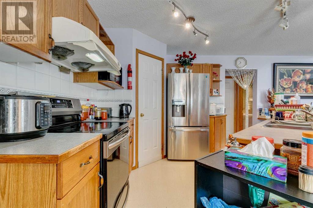 94 Anaheim Place Ne, Calgary, Alberta  T1Y 7B3 - Photo 8 - A2221644