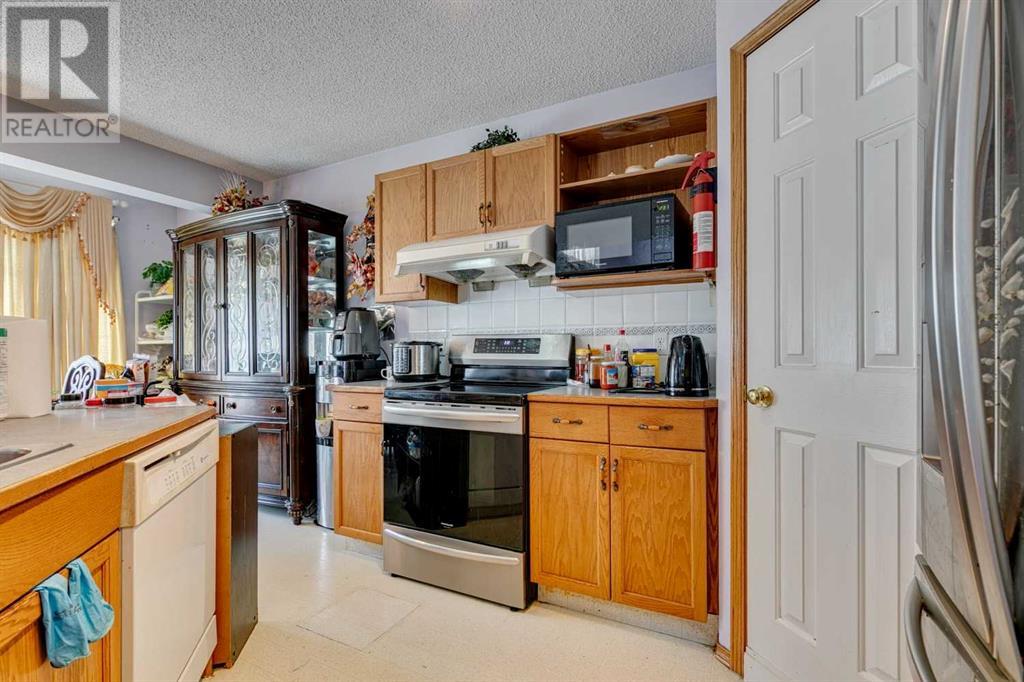 94 Anaheim Place Ne, Calgary, Alberta  T1Y 7B3 - Photo 7 - A2221644