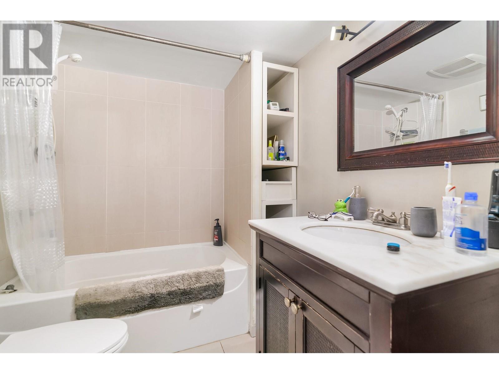 6895 Curtis Street, Burnaby, British Columbia  V5B 2B2 - Photo 23 - R2990482
