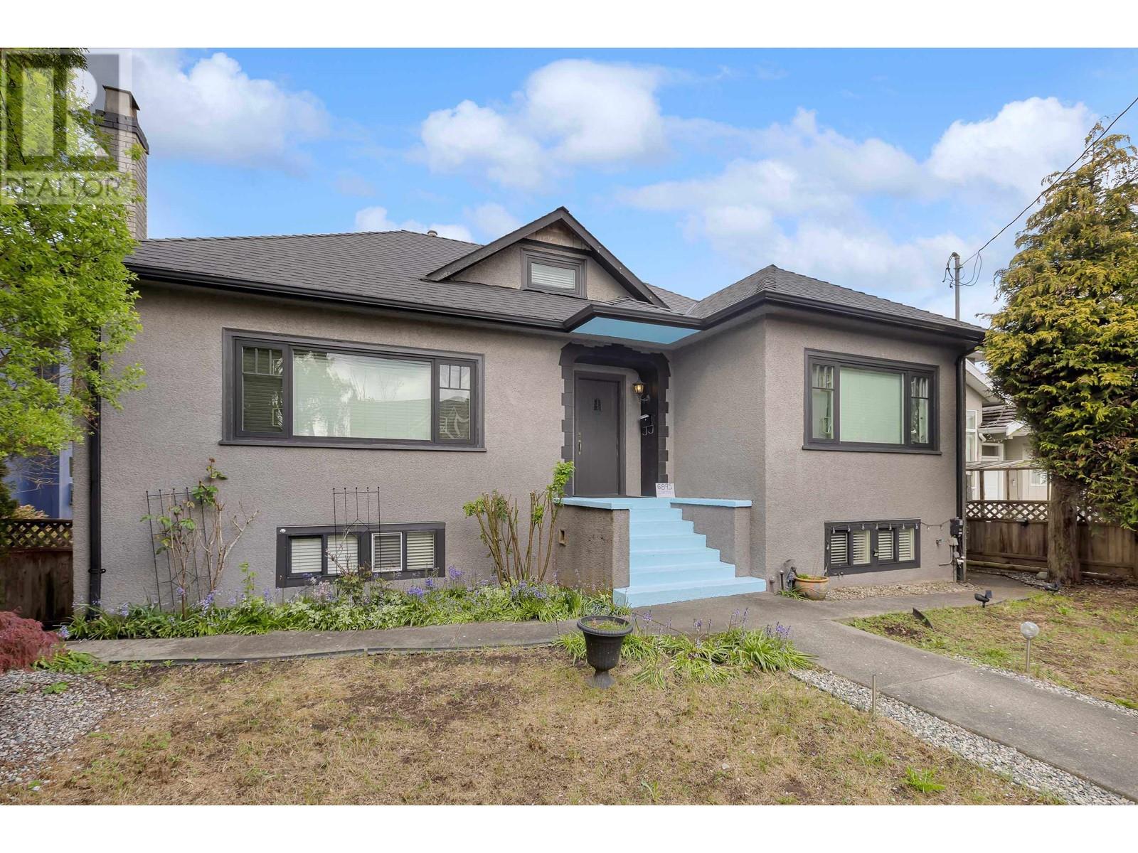 6895 Curtis Street, Burnaby, British Columbia  V5B 2B2 - Photo 3 - R2990482