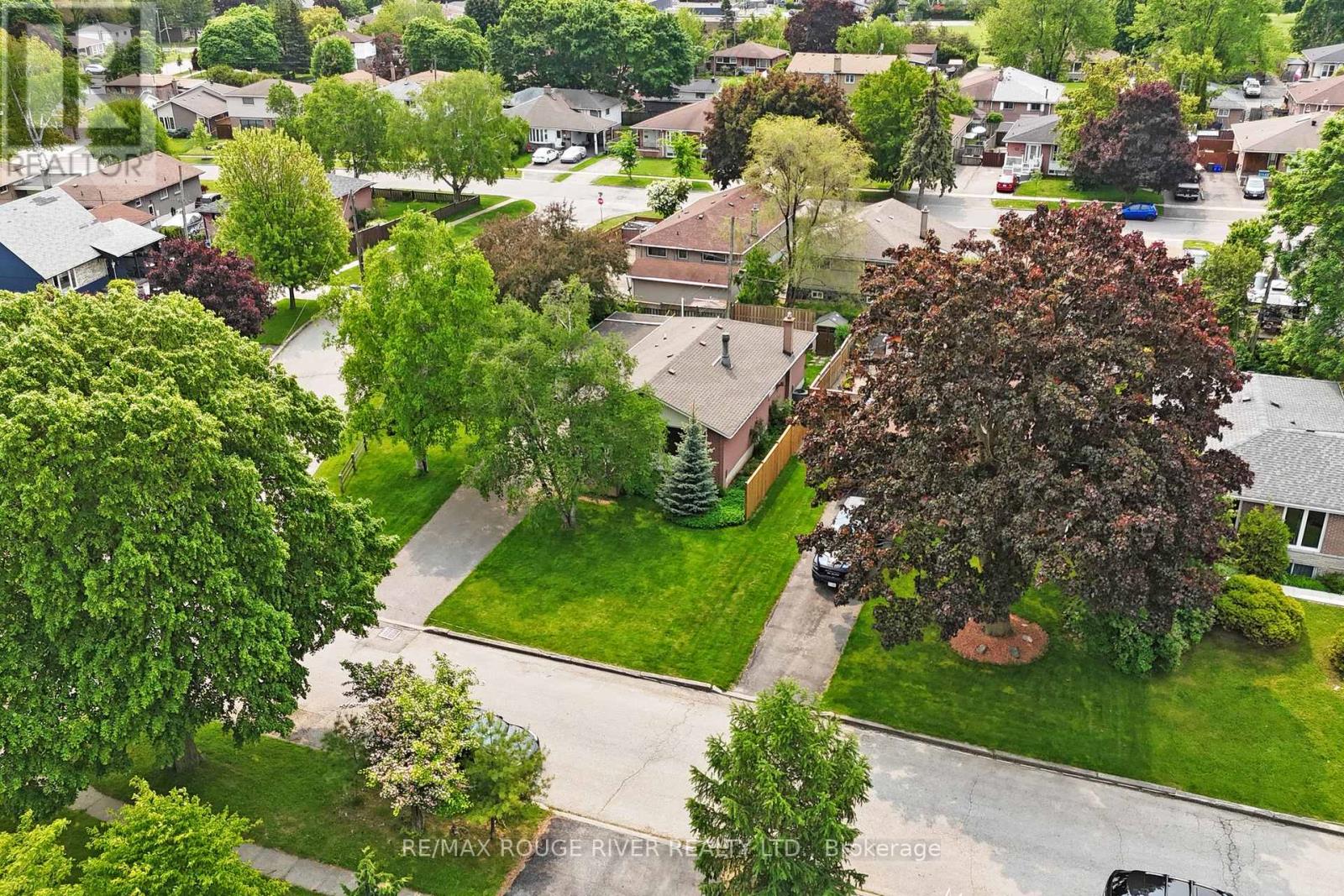 1373 Poprad Avenue, Pickering, Ontario  L1W 1L2 - Photo 38 - E12194949